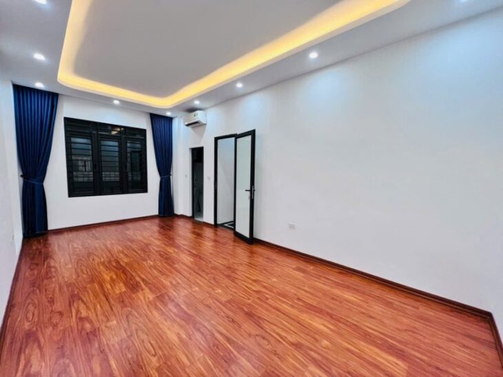 Bán nhà Trần Tử Bình, Nghĩa Tân 36m2 x 5 T chỉ 8.8 Tỷ Đẹp Như Mới