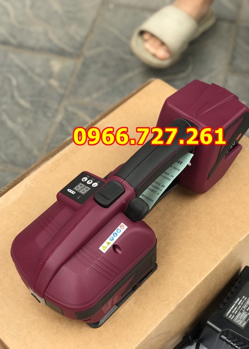 Máy Đóng Đai Nhựa Dùng Pin V2