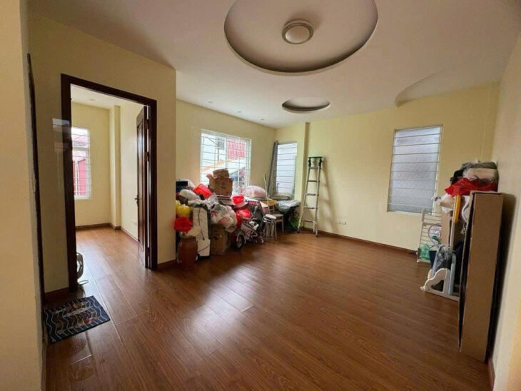 70M RA MẶT ĐƯỜNG LÁNG – ĐỐNG ĐA – DÂN XÂY KIÊN CỐ – SÂN RỘNG – NHỈNH 9 TỶ