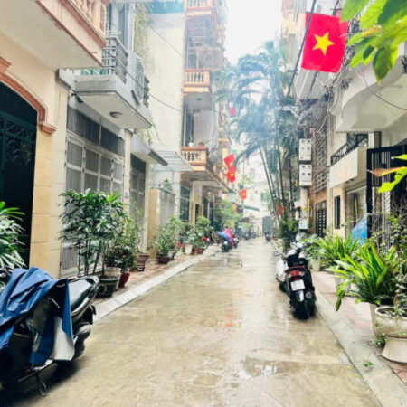 XÃ ĐÀN – ĐỐNG ĐA – PHÂN LÔ 30M2 – 5 TẦNG – MT 3.8M – VỈA HÈ – Ô TÔ – CHỈ 8.7 TỶ