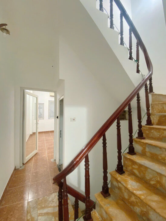 Giá sốc! Bán nhà LÁNG HẠ – THÀNH CÔNG, 33m2, 6 tỷ, Nhà đẹp, Ngõ thông, Dân xây chắc chắn