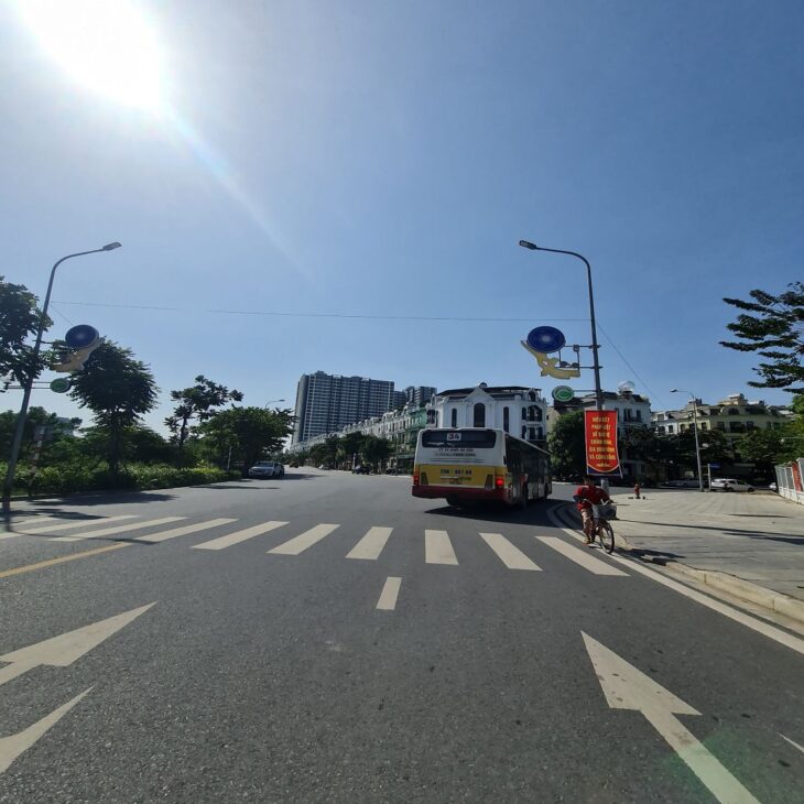 51m2 Phố Thành Trung, Trâu Quỳ, Gia Lâm. Mt gần 5m vuông vắn. Lh 0989894845