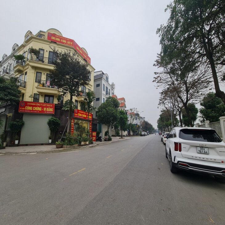5 tỷ x tiểu học nhận nhà ở ngay tại Trâu Quỳ, Gia Lâm. Sổ 51m2 full thổ cư.