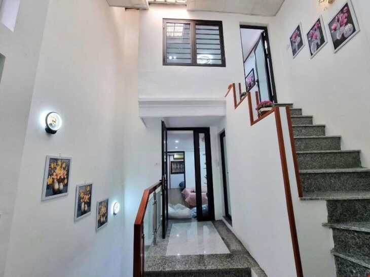 BÁN NHÀ TRUNG TÂM QUẬN HAI BÀ TRƯNG FULL NỘI THẤT 2 MẶT THOÁNG NGÕ NÔNG 45M GIÁ 5,2 TỶ