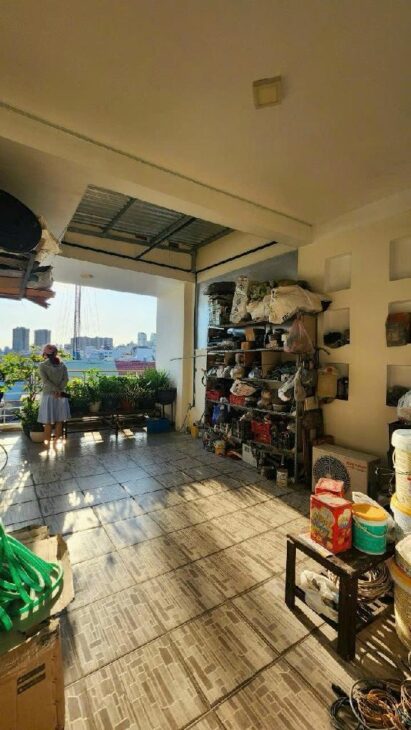 Nhà 5 tầng, vừa ở vừa kinh doanh, ô tô ngủ trong nhà. Ngang 4M, Huỳnh Tấn Phát Q7, 56M2, Chỉ 7.7Tỷ.