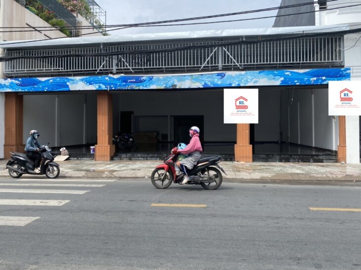 Cho Thuê Mặt Bằng Mặt Tiền tại Quận Gò Vấp, TPHCM_DT:17.5m x 27m (Nở hậu 20m). Giá 199 Triệu