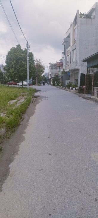 Bán lô đất DT 107 M ngang 5 M mặt đường Mai Trung Thứ Đằng Hải Hải An