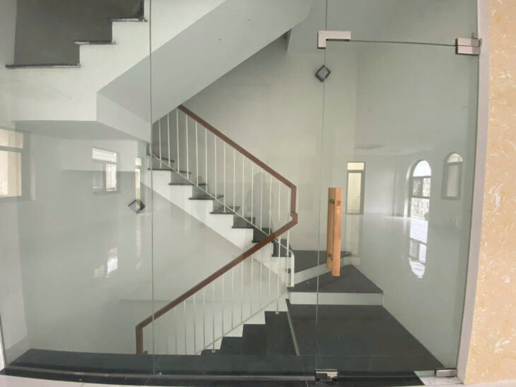 Chính chủ cho thuê tòa nhà Him Lam Vạn Phúc Hà Đông 6 tầng 182m2 hoàn thiện cực đẹp giá ưu đãi lớn