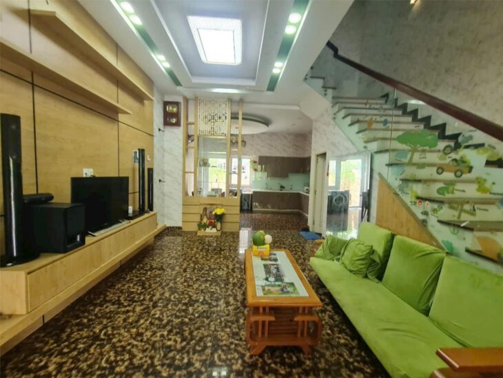 CHO THUÊ NHÀ NGUYÊN CĂN KDC MELOSA KHANG ĐIỀN, Q.9, DT 94M2, 3 TẦNG, 3 PHÒNG NGỦ, FULL NỘI THẤT
