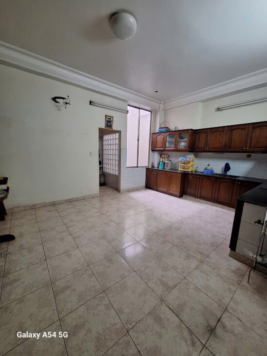 Cho Thuê Nhà Mặt Tiền Hoàng Văn Thụ, Phường 8, Quận Phú Nhuận, TPHCM.DT:5.4m x 25m. Giá 140 Triệu