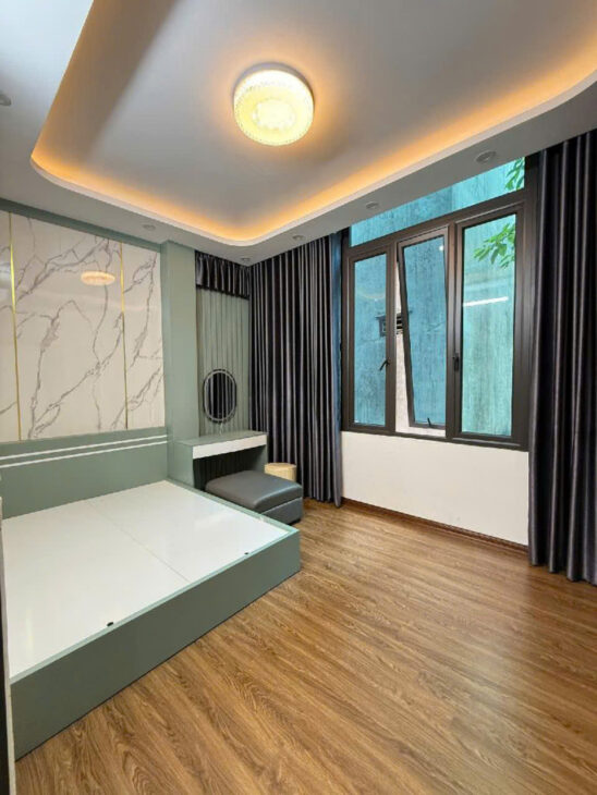 HAI BÀ TRƯNG – HIẾM- NHỈNH 5 TỶ- LÔ GÓC- TRƯỚC NHÀ BA GÁC ĐỖ – NHÀ DÂN XÂY ĐẸP – Ở NGAY- TẶNG FULL