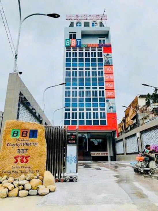 TOÀ NHÀ 7 TẦNG CÓ HẦM & THANG MÁY (8.5×55) MẶT TIỀN ĐƯỜNG LÊ VĂN KHƯƠNG