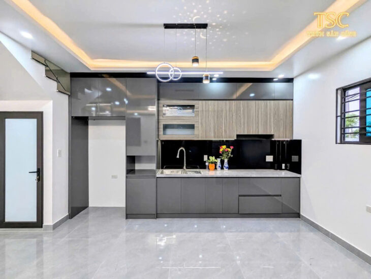 Bán nhà mặt ngõ Khúc Thừa Dụ 2, DT 45m 4 tầng, mới tinh, độc lập, Giá 3.65 tỉ