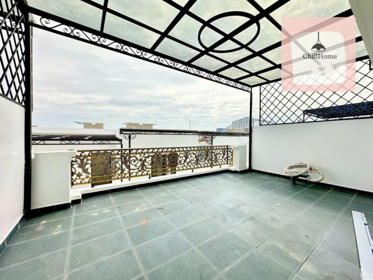 Bán nhà Võ Nguyên Giáp, 55m 4 tầng mới tinh, ô.tô tránh nhau, Giá 5.35 tỉ gần AEON