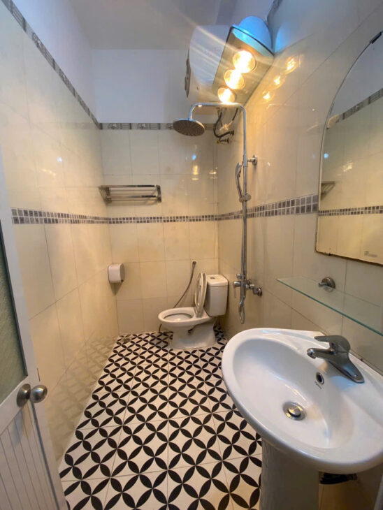 Bán nhà đường Trực Cát – Lê Chân, DT 45m 3 tầng đẹp, cực nông, Giá 2.78 tỉ