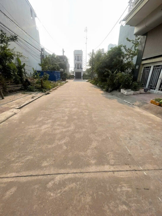 Bán đất phân lô 788 Thiên Lôi – Tăng Thiết Giáp, 96m, đường 10m, Giá 46.5 tr/m