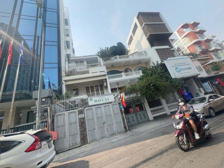 BIỆT THỰ TÂN CỔ ĐIỂN CÒN SÓT LẠI ĐƯỜNG THẠCH THỊ THANH, P.TÂN ĐỊNH QUẬN 1