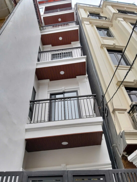 🌟 Bán Nhà Vương Thừa Vũ 52m2 x 7 Tầng, Ô Tô Đỗ Cửa, Tiện Kinh Doanh – Quận Thanh Xuân 🌟