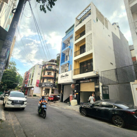 Bán lô đất trống, vị trí siêu đẹp- Khu Vip Phan Xích Long