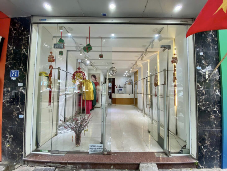 SOS – CHÍNH CHỦ CHO THUÊ TẦNG 1 – Mặt đường số 71 Nguyễn Văn Huyên, Quan Hoa, Cầu Giấy, Hà Nội