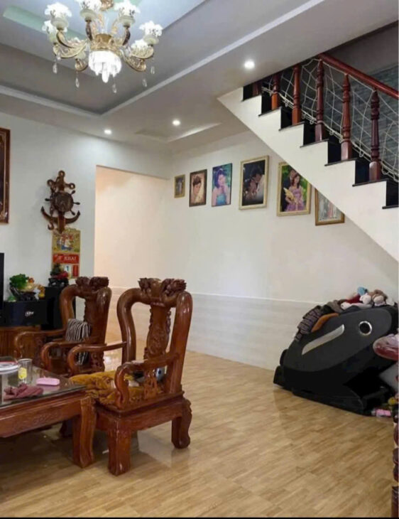 Bán Nhà 80m2 4 phòng ngủ Hẻm Trạng Trình phường 9 Đà lạt Giá 3Tỷ 350tr