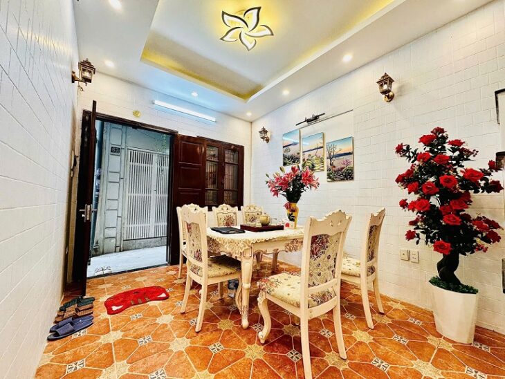 NHÀ NGÕ 302 ĐƯỜNG LÁNG, Phường Thịnh Quang, Đống Đa Hà Nội 27m2 4 tầng