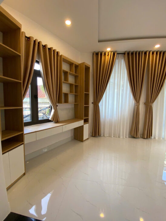 # Nhà 3 mặt Kiệt gần 4m thẳng thông nhìn thấy MT Hoàng Diệu, 54m2, 2 tầng, Đẹp thoáng, KD