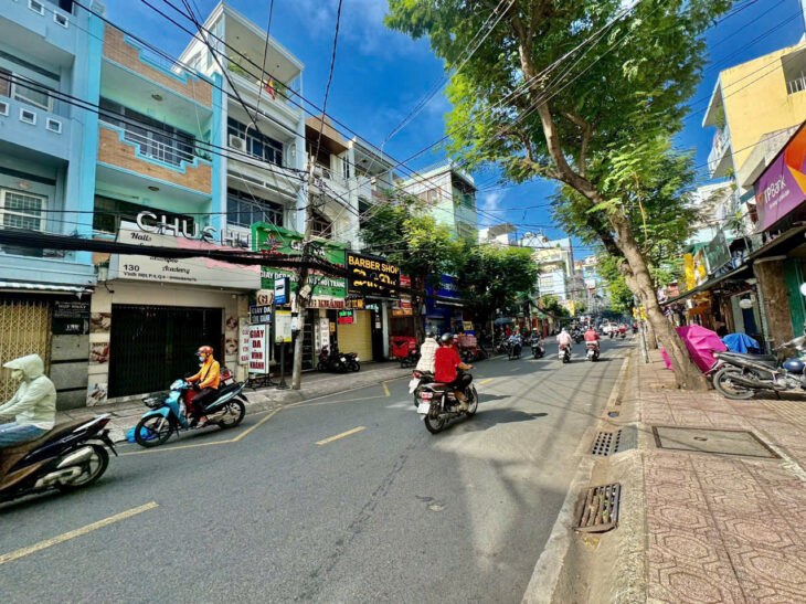 GIÁ TỐT NHẤT KHU VỰC ĐANG CHÀO BÁN – NHÀ 4 TẦNG MẶT TIỀN VĨNH HỘI QUẬN 4