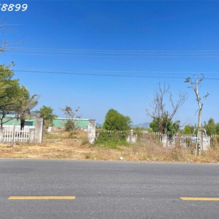 Bán đất thổ cư Đường Hùng Vương, Thị xã LaGi thổ cư 500m2 giá rẻ nhất view Biển