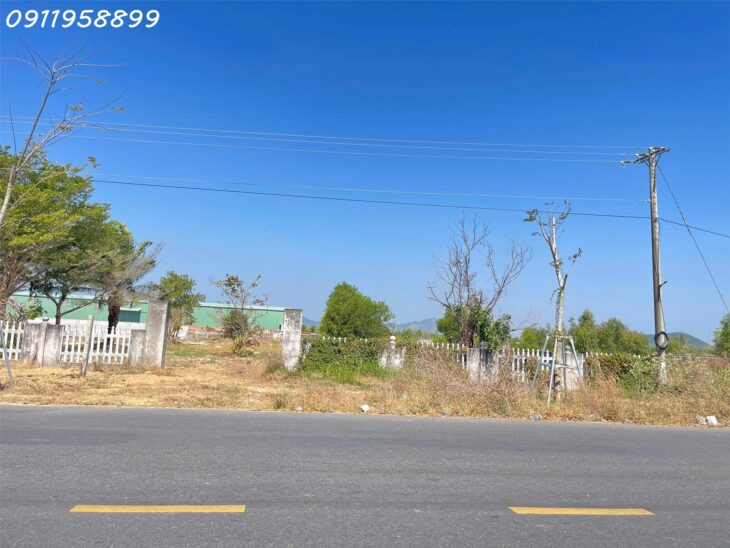 Bán đất thổ cư Đường Hùng Vương, Thị xã LaGi thổ cư 500m2 giá rẻ nhất view Biển