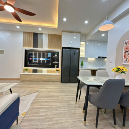 Bán căn hộ chung cư Nơ 3 Bán đảo Linh Đàm 76m2 x 3 ngủ Full nội thất GIÁ HỢP LÝ