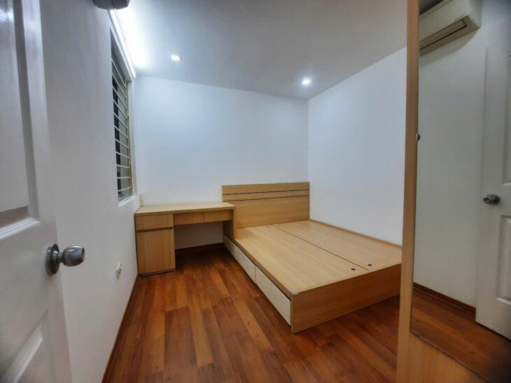 Bán căn hộ chung cư quận Hoàng Mai 46m2, 2 ngủ full nội thất, giá siêu rẻ