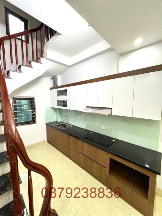 Bán Nhà XÃ ĐÀN, 35m2, 5 Tầng, Sát Phố, Cực Gần Ô Tô, Nhà Đẹp Ở Sướng, Chỉ 6.3 Tỷ
