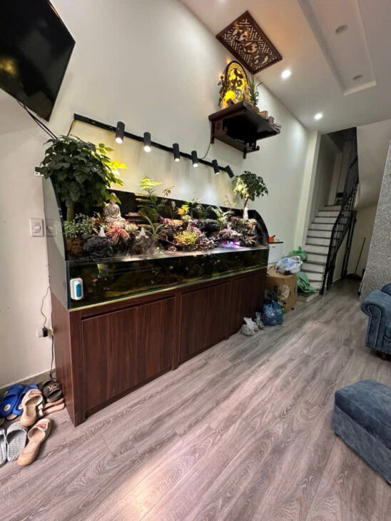 CẦN BÁN GÂP NHÀ MẶT PhỐ – KINH DOANH BẤT CHẤP – TOÀ NHÀ 6 TẦNG – GARA- THANG MÁY. Đàm Quang Trung –