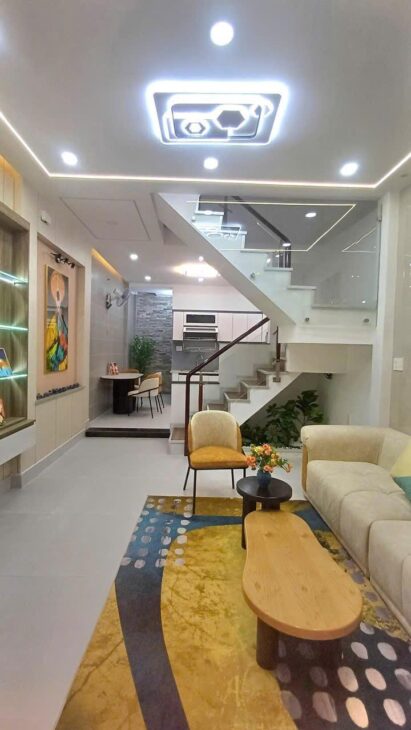 NHÀ MỚI Ở NGAY – SÁT HẺM Ô TÔ – 44M2 – 2 TẦNG – HƠN 4 TỶ