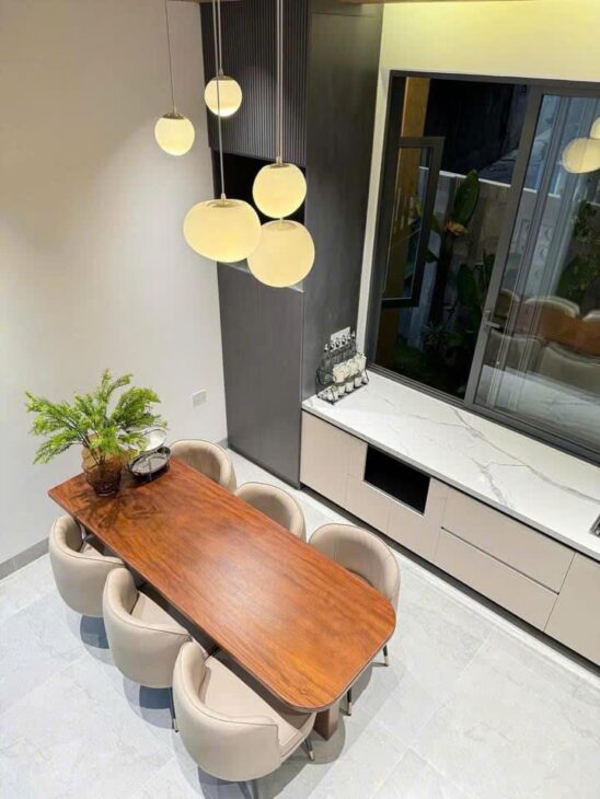 NHÀ MỚI XÂY, NGÕ THOÁNG, GẦN CẦU VĨNH TUY, GIÁ CHỈ 5.39 TỶ