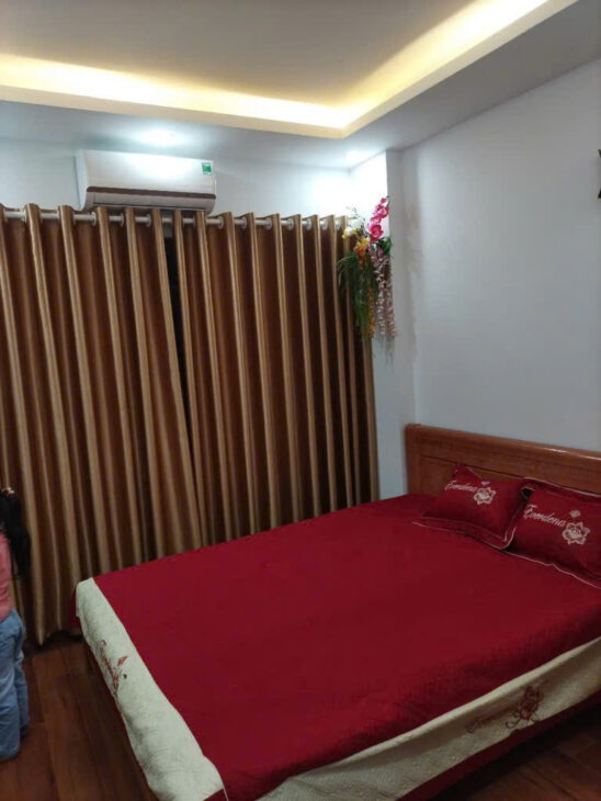 Bán nhà Trần Cung 50m2 -5 tầng, lô góc, 8 ngủ, giá 7.95 tỷ