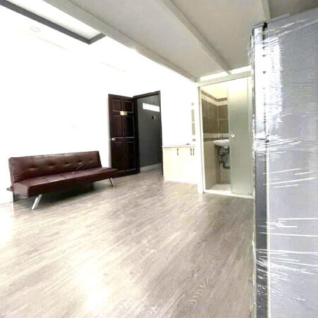Bán Gấp Nhà, Mặt Tiền Đường số, DtSd 225m2,3 tầng, Dòng Tiền Tháng 25tr, Q2, chỉ 7,8toi