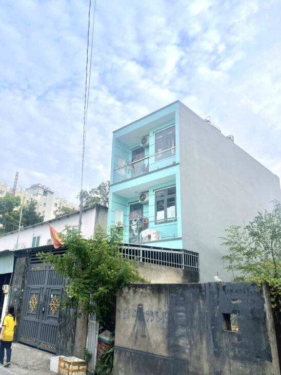 Bán Gấp Nhà, Mặt Tiền Đường số, DtSd 225m2,3 tầng, Dòng Tiền Tháng 25tr, Q2, chỉ 7,8toi