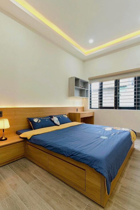 BÁN NHÀ GẦN AEON MALL LONG BIÊN, 5 TẦNG, GIÁ CHỈ 5.85 TỶ