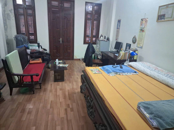 Bán nhà riêng giá siêu hời tại Nguyễn Phúc Lai, Đống Đa, Hà Nội, ngõ oto vào nhà 5 tầng 5 ngủ 16