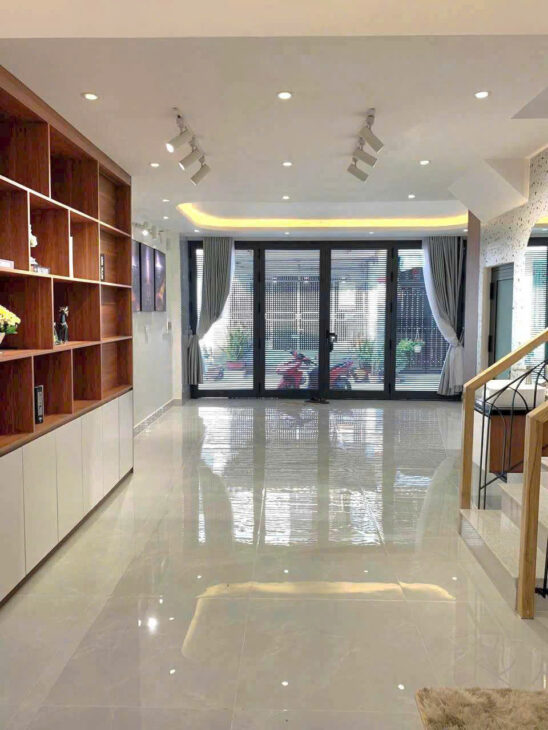 BÁN NHÀ GÒ VẤP, 50M2, 5 TẦNG HẺM 5M KẾ BÊN BỜ KÊNH THAM LƯƠNG.