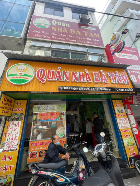 Phú Nhuận ! Chính chủ Cho thuê Mặt tiền nguyên căn đường Huỳnh Văn Bánh khu chợ Phú Nhuận, Tel :