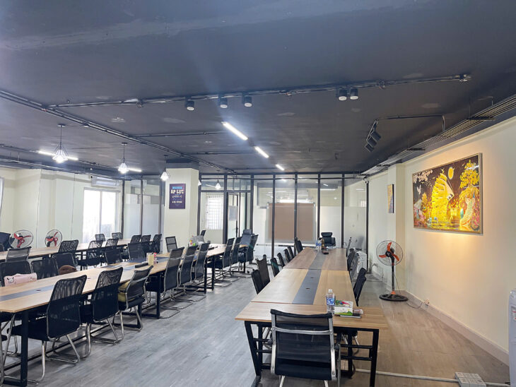 CHO THUÊ VĂN PHÒNG MẶT PHỐ NGUYỄN HOÀNG DT 200M² GIÁ CHỈ 32 TRIỆU/THÁNG VÀO NGAY