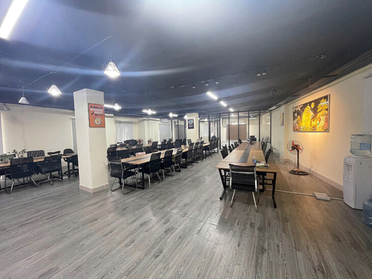 Cho thuê văn phòng tại ngõ 57 Nguyễn Hoàng, Hà Nội diện tích 200m2 giá 32tr cực đẹp