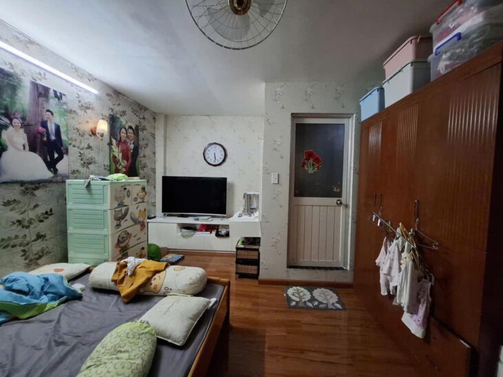 GIÁP QUẬN 10 – BA GÁC THÔNG – HƠN 50M RA XE HƠI – 36M2 – CHỈ NHỈNH 4 TỶ