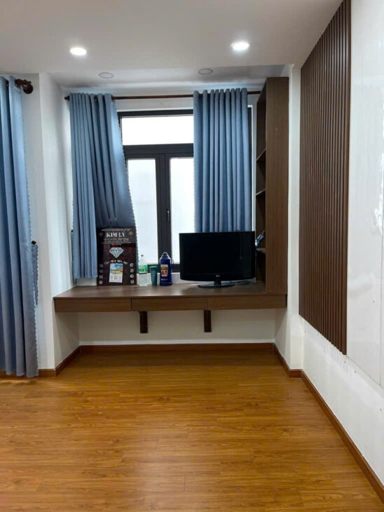 SIÊU PHẨM – MẶT TIỀN KHU TÊN LỬA – NHÀ ĐẸP 4 TẦNG – NGANG 5M – ĐƯỜNG 10M – NHÀ MỚI Ở NGAY – KIẾN