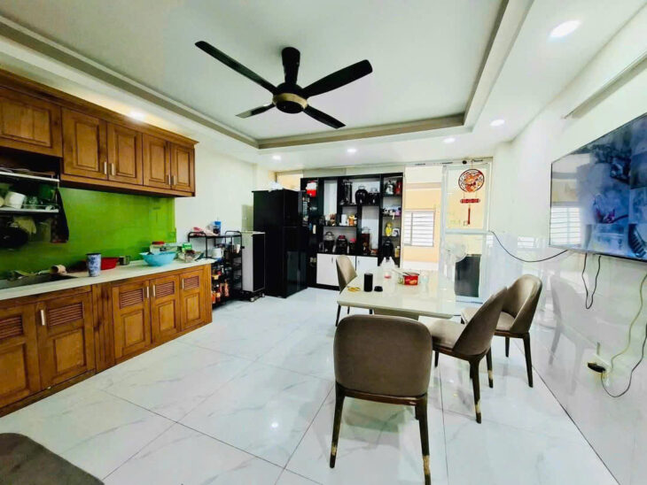 BÁN NHÀ 6 TẦNG, 62M2, TRỊNH ĐÌNH TRỌNG, TÂN PHÚ – GIÁ 8.9 TỶ – XE HƠI NGŨ TRONG NHÀ .