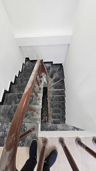 Bán nhà riêng tại Hoàng Hoa Thám, 11.5 tỷ, 53m2, 5 tầng, 7PN, MT 6m, CCMN