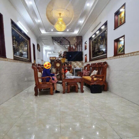 MẶT TIỀN ĐƯỜNG LỚN TÊN LỬA – KHU HIẾM NHÀ BÁN – NHÀ 4 TẦNG ĐƯỜNG 20M – NỘI THẤT XỊN SÒ ĐA CÔNG NĂNG